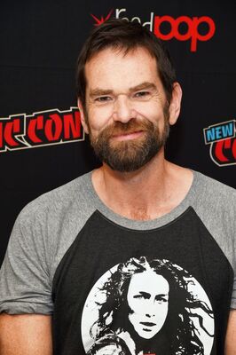 10052019_-_STARZ_Outlander_At_NYCC_2019_002.jpg
