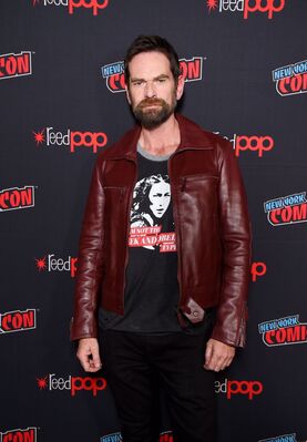 10052019_-_STARZ_Outlander_At_NYCC_2019_018.jpg