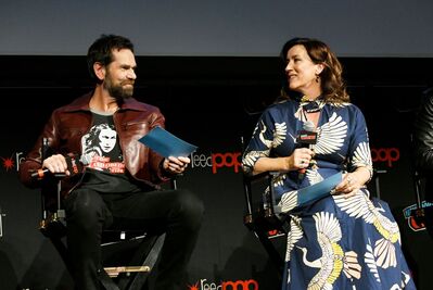 10052019_-_STARZ_Outlander_At_NYCC_2019_044.jpg