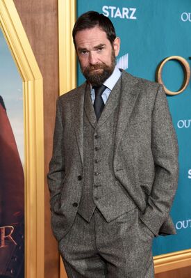 02132020_-_Starz_Premiere_Event_For_Outlander_Season_5_005.jpg