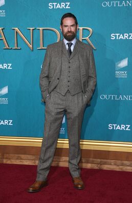 02132020_-_Starz_Premiere_Event_For_Outlander_Season_5_059.jpg