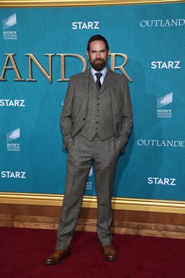 02132020_-_Starz_Premiere_Event_For_Outlander_Season_5_061.jpg