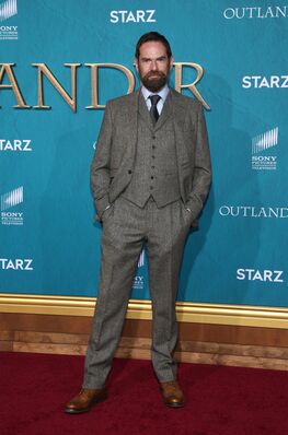 02132020_-_Starz_Premiere_Event_For_Outlander_Season_5_064.jpg