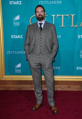 02132020_-_Starz_Premiere_Event_For_Outlander_Season_5_069.jpg