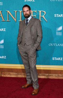 02132020_-_Starz_Premiere_Event_For_Outlander_Season_5_073.jpg