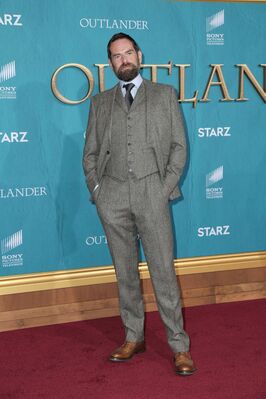 02132020_-_Starz_Premiere_Event_For_Outlander_Season_5_074.jpg