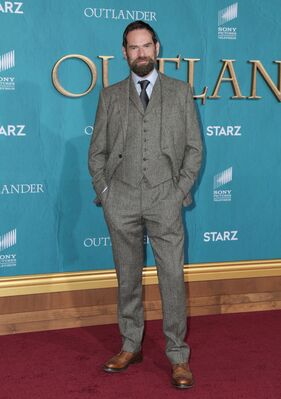 02132020_-_Starz_Premiere_Event_For_Outlander_Season_5_076.jpg