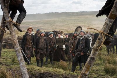 OUTLANDER_-_E1X05_RENT_STILLS_0007.jpg