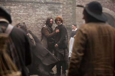 OUTLANDER_-_E1X09_THE_RECKONING_STILLS_0004.jpg