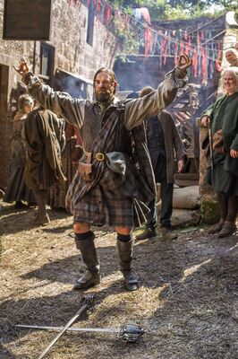 OUTLANDER_-_E1X14_THE_SEARCH_STILLS_0001.jpg