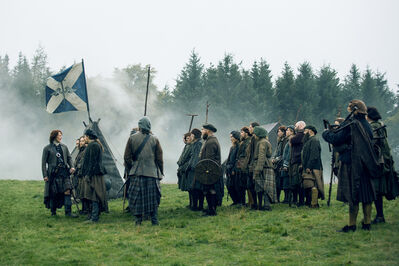 OUTLANDER_-_E2X09_JE_SUIS_PREST_STILLS_4.jpg