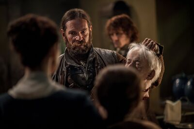 OUTLANDER_-_E2X11_VENGEANCE_IS_MINE_STILLS_0002.jpg