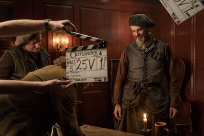 OUTLANDER_-_E4X05_BLOOD_OF_MY_BLOOD_STILLS_0004.jpg